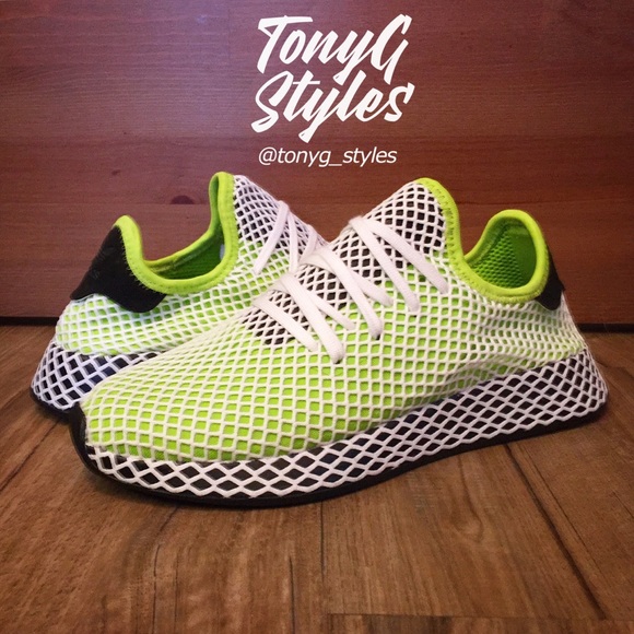 💥NEW💥 Adidas Deerupt Runner - Picture 3 of 8